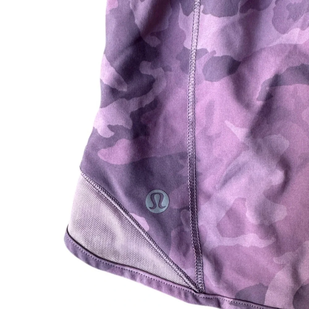 Lululemon Speed Up Camo Print Running Shorts Women's Size 6 Purple